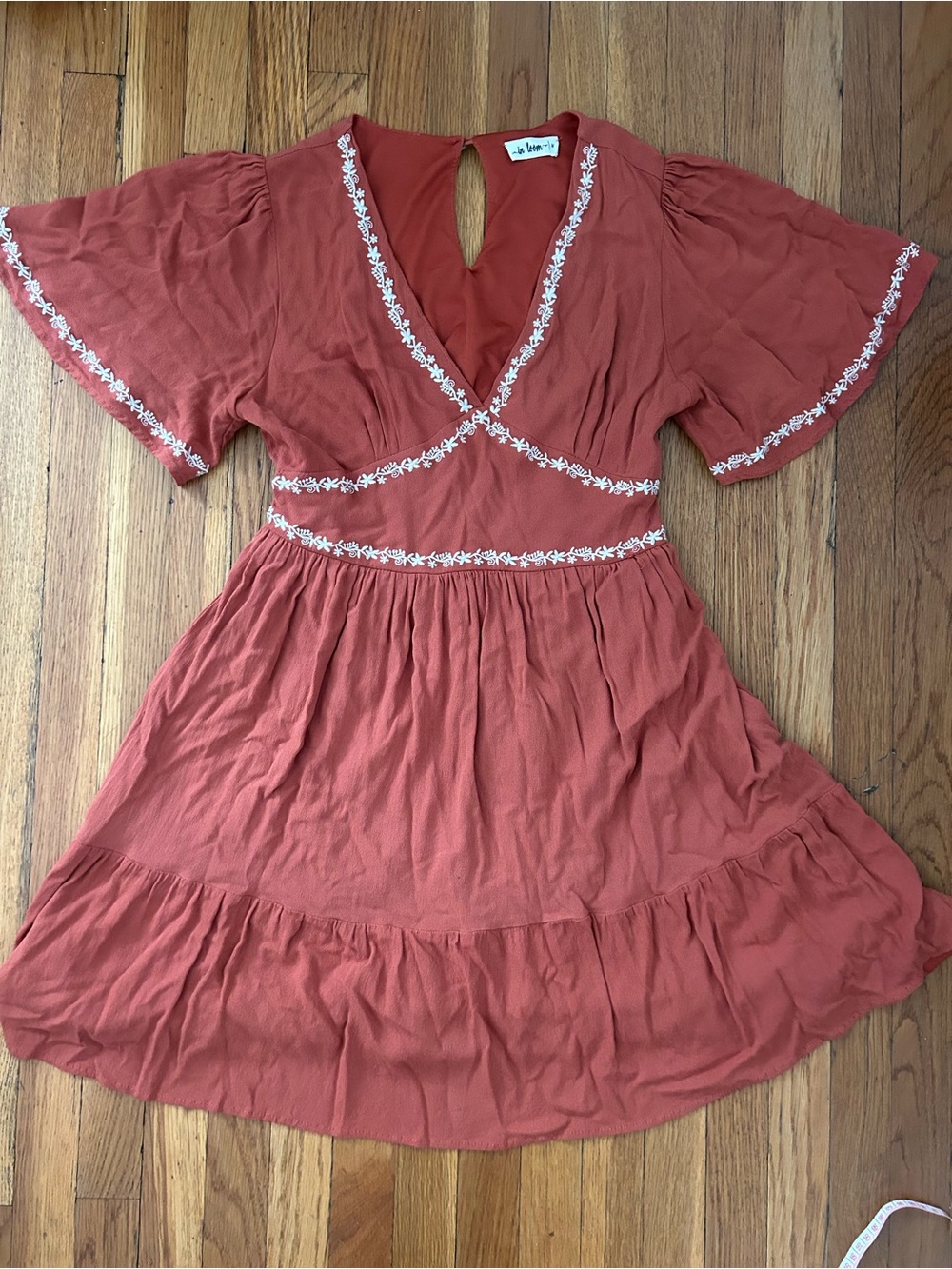 Pumpkin spice flutter dress - size M 🍁